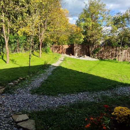 La Casuta Villa Fieni Luaran gambar